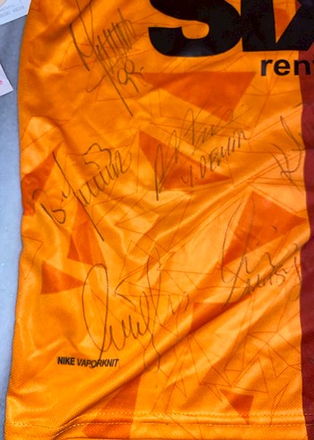 Turuncu Baskılı Erkek Kısa Kollu Tişört - Görsel 3