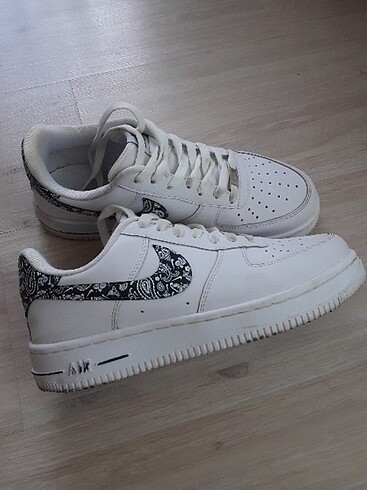 Nike air forcei modeli 