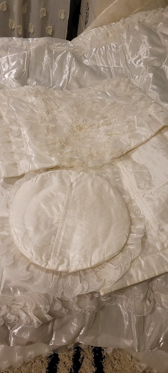 Krem- Beyaz Yatak Örtüsü takımı - Görsel 5