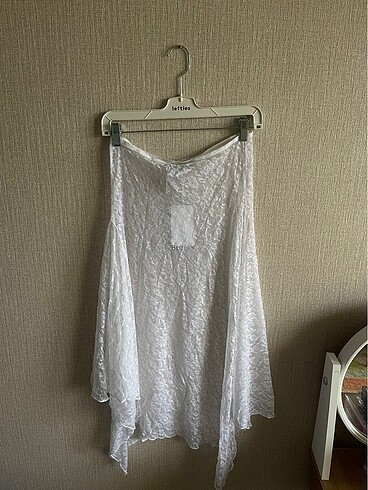 Bershka asimetrik etek