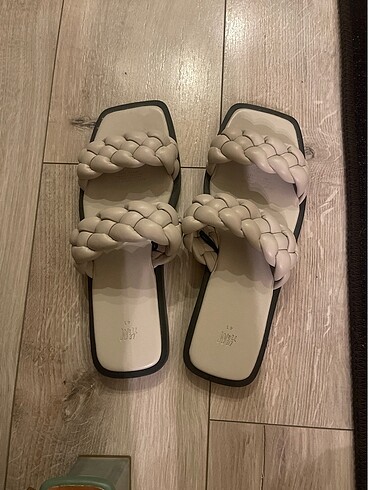 H&M Sandalet