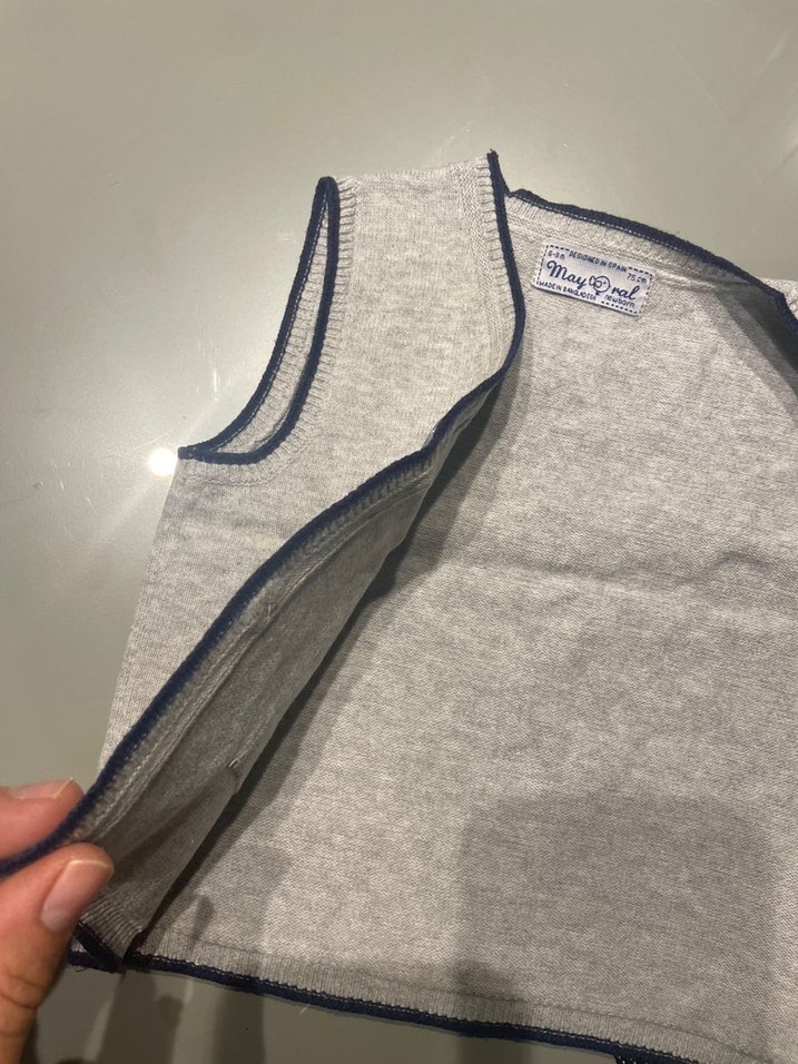 Erkek Çocuk Gri Triko Süveter - Görsel 3