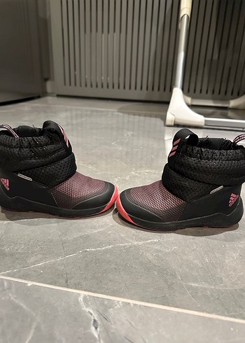 Kız çocuk bot - Görsel 4