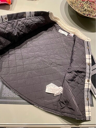 Zara kids kapitoneli mevsimlik ceket - Görsel 5