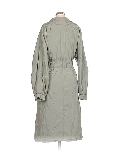36 Beden Trendyol & Milla Trenchcoat %70 İndirimli.