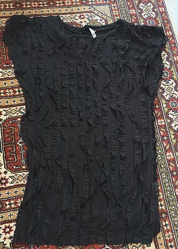 Fırfırlı Volanlı Siyah Tunik, Uzun, Kolsuz