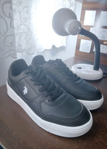 Beyaz Tabanlı Siyah Kadın Sneakers U.S.polo