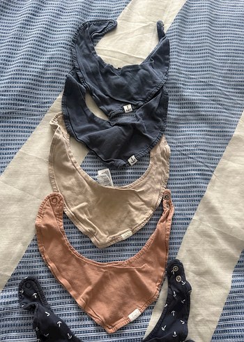 H&M Bebek Önlük Yakalık - Görsel 3