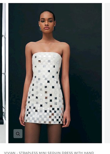 Beyaz Kareli Payetli Mini Straplez Elbise - Görsel 3