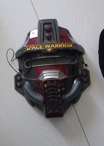 Altın Renkli Kafatası  Siyah tüllü ve space warrıor maskesi - Görsel 3