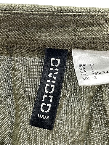 32 Beden haki Renk H&M Gömlek %70 İndirimli.
