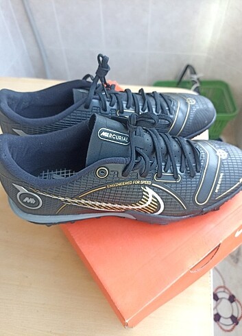 Nike Mercurial Sıfır Orj. 40 numara