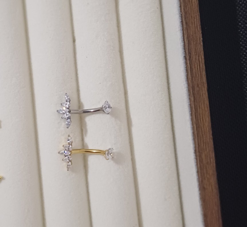 ASTM136 titanium Gobek piercing 18K - Görsel 2