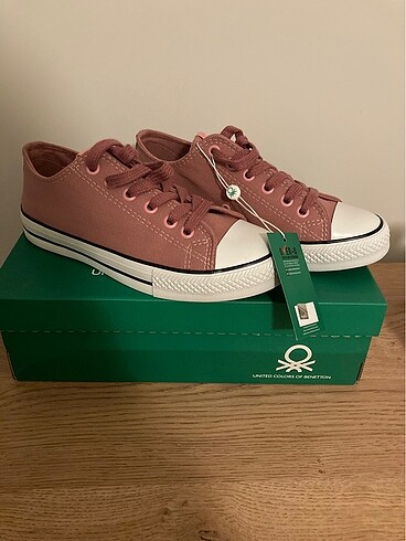 Converse modeli Benetton