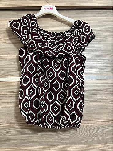 Bordo siyah üst