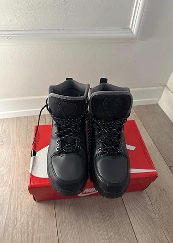 Nike Manoa - Görsel 2