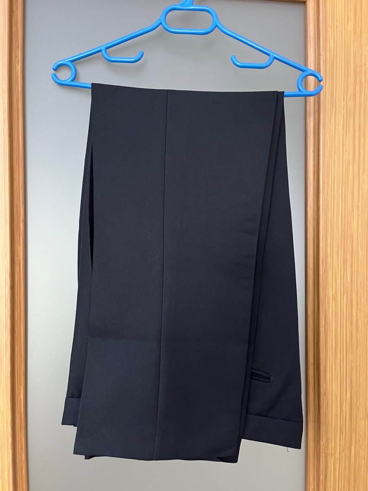 Düğmeli Siyah Erkek Takım Elbise - Görsel 2