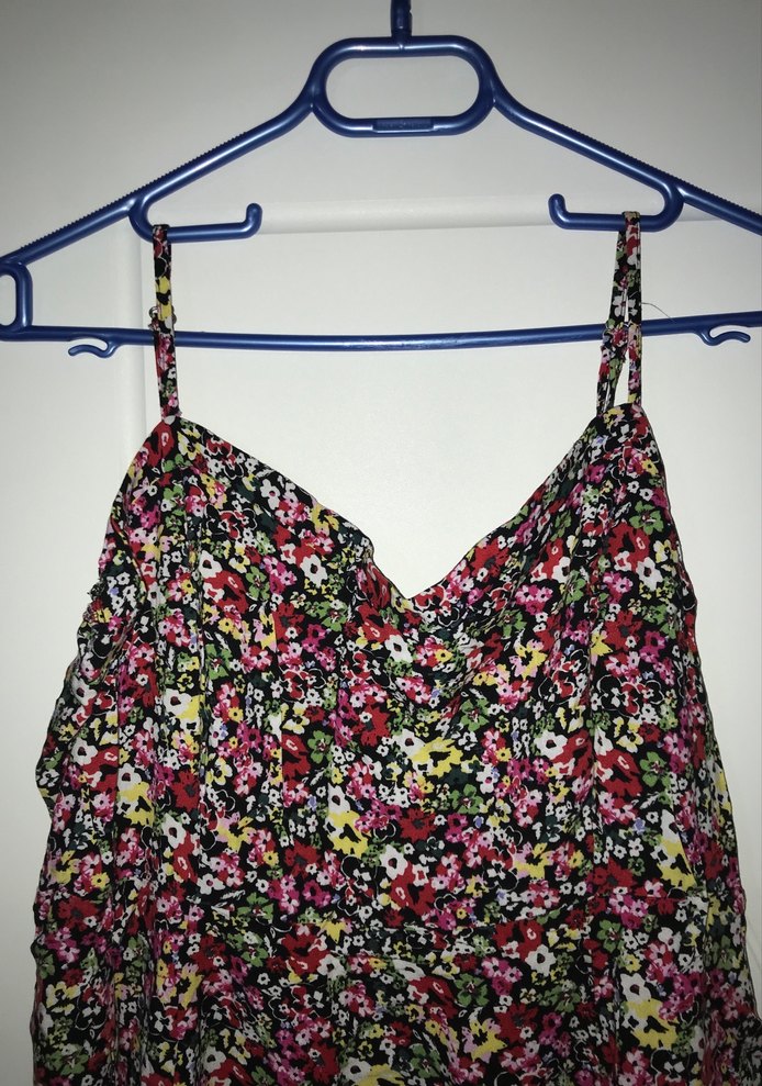 Çiçek Desenli Askılı Mini Elbise - Görsel 2