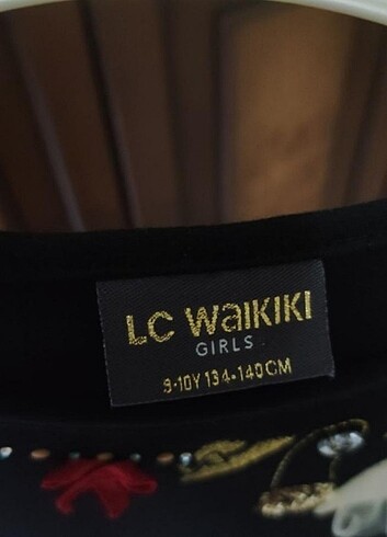 10 Yaş Beden LC Waikiki kız çocuk elbise 