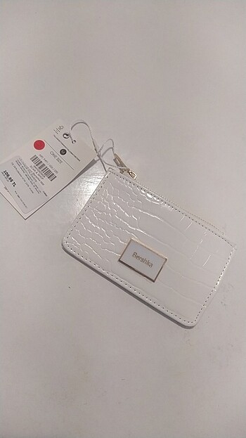 Bershka Cüzdan 