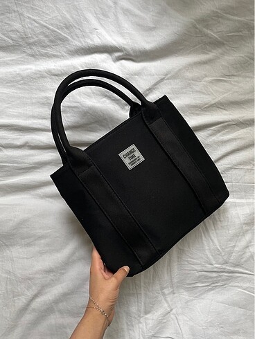 siyah kanvas çanta