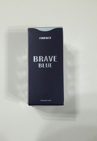 farmasi brave blue 