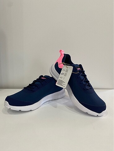 38 Beden Orjinal Adidas Bayan Spor Ayakkabı