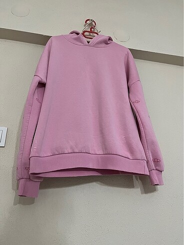 Pembe gözlü sweat
