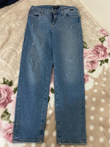 mavi cindy mom jeans