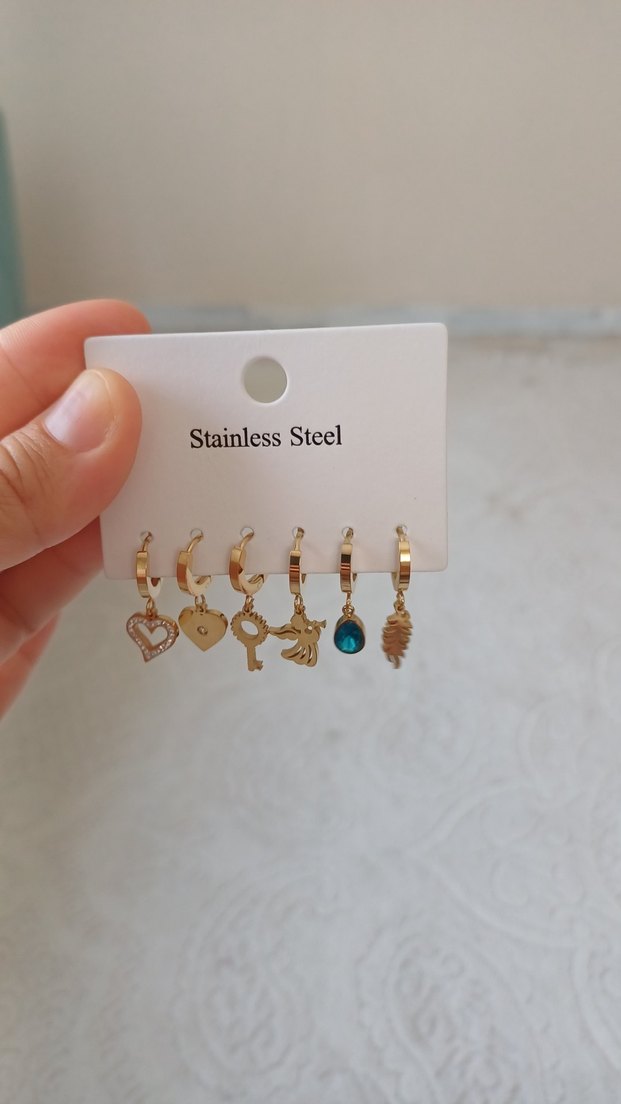 Altın Renk Mini Boncuklu Kadın Küpeler - Görsel 2