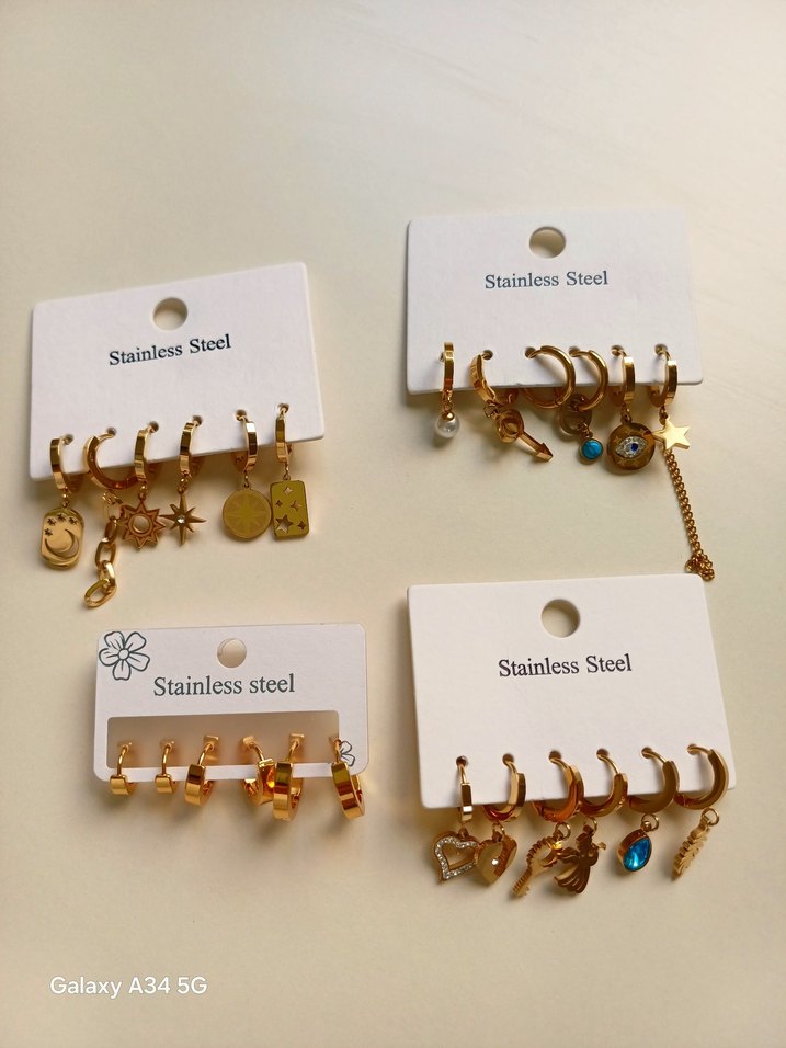 Altın Renk Mini Boncuklu Kadın Küpeler - Görsel 3