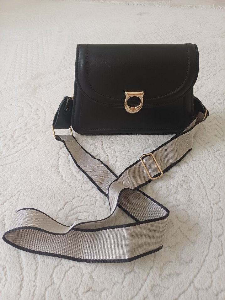 Bej Deri Kadın Çanta Siyah Gri Askılı - Görsel 4