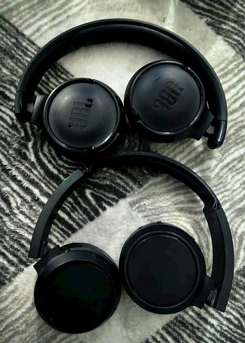 Siyah JBL Kablosuz Kulaklıklar