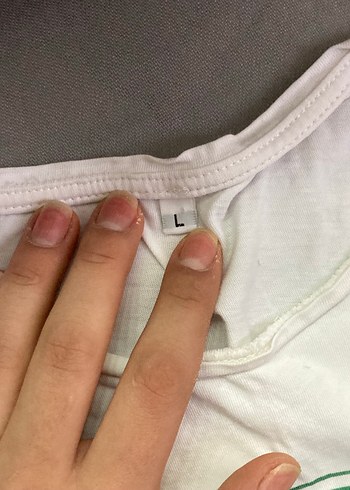 Yeşil Baskılı Tişört - Görsel 2