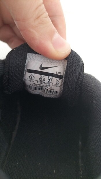 31 Beden siyah Renk Az kullanılmış tertemiz orjinal Nike ayakkabı