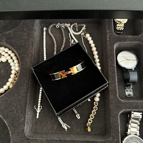 Hermes Hermes Clic H Bileklik Siyah Gold