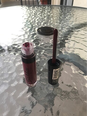  Beden Flormar silk matte dark violet