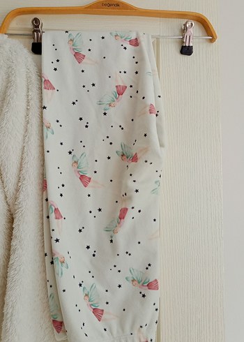 12-13 Yaş Beden Beyaz Desenli çocuk Pijama Takımı
