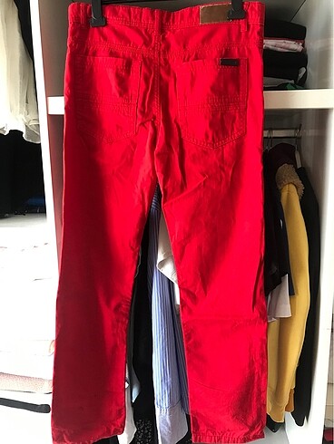 LC Waikiki Kırmızı pantalon 14/15 yaş