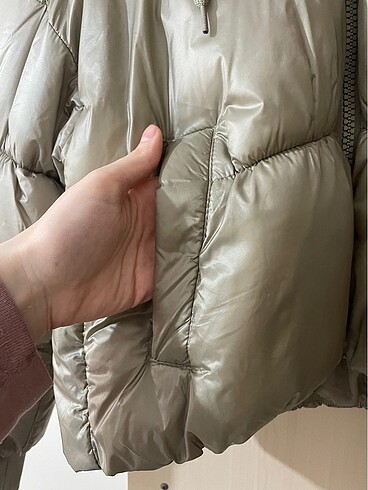 H&M Açık Haki rengi şişme mont