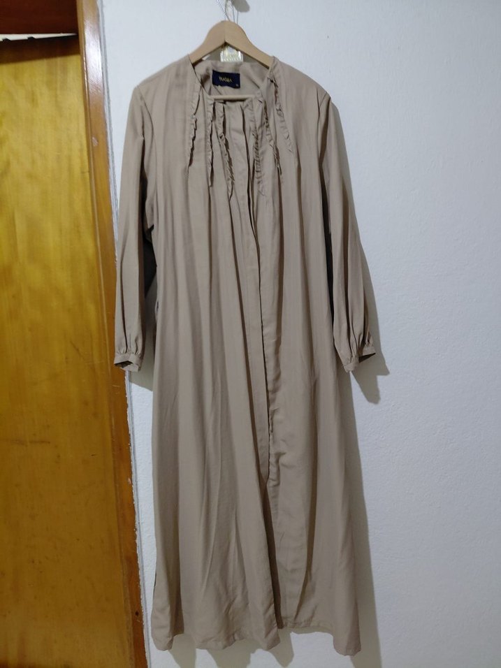 Bej Uzun Kadın pardesü /ferace - Görsel 3