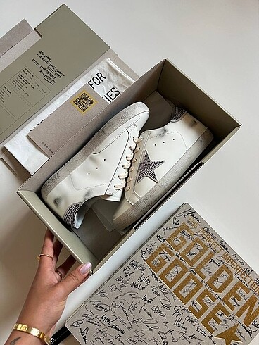 Golden Goose