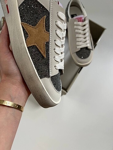 39 Beden beyaz Renk Golden Goose Stardan 36-40