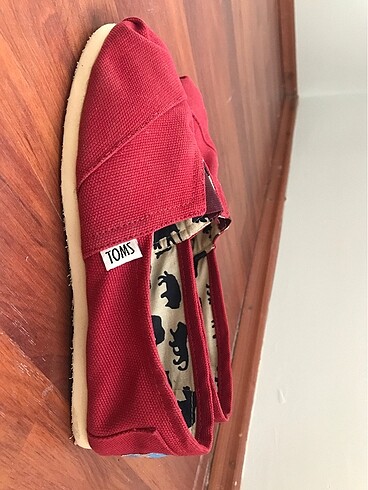 TOMS AYAKKABI