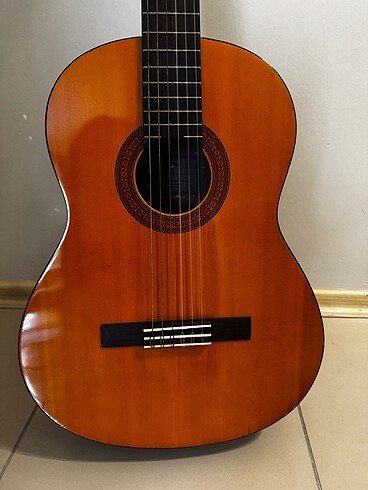 Gitar Yamaha C40