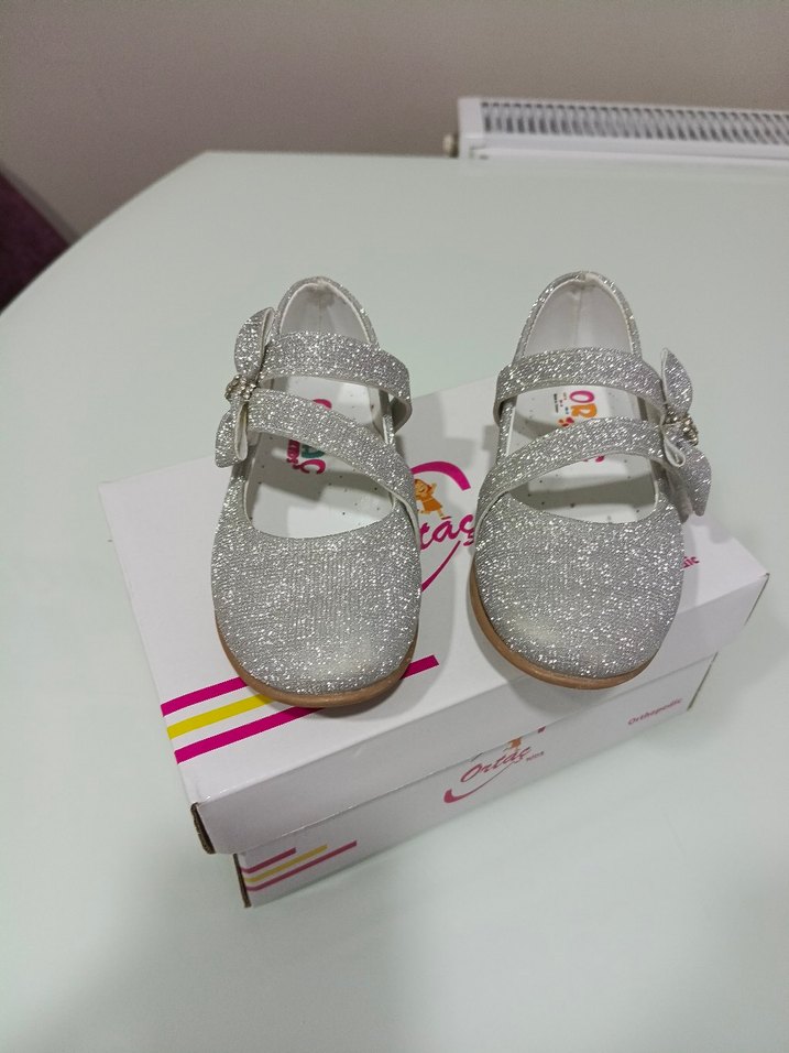 Kız Çocuk Gri simli Fiyonklu Babet Ayakkabı - Görsel 4