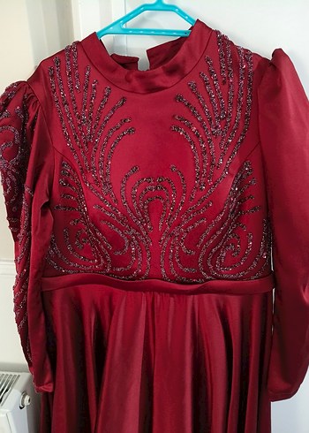 Bordo İşlemeli Uzun Kollu Abiye Elbise - Görsel 2