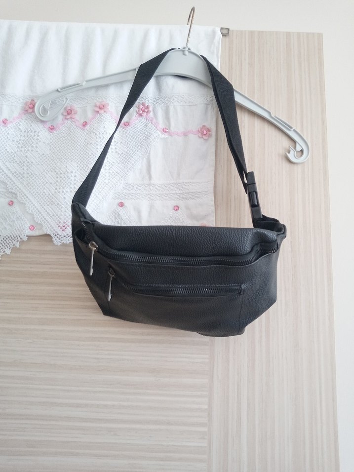 Diger Siyah Minimalist Bel Çantası - Görsel 2