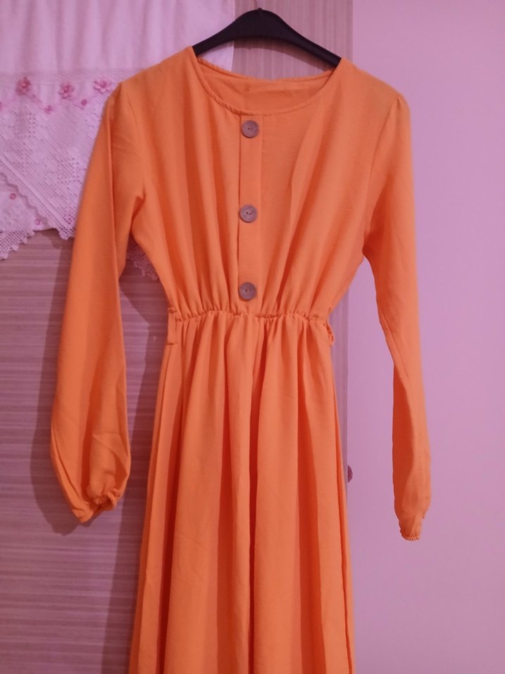 Düğmeli sarı Uzun Keten Elbise - Görsel 2