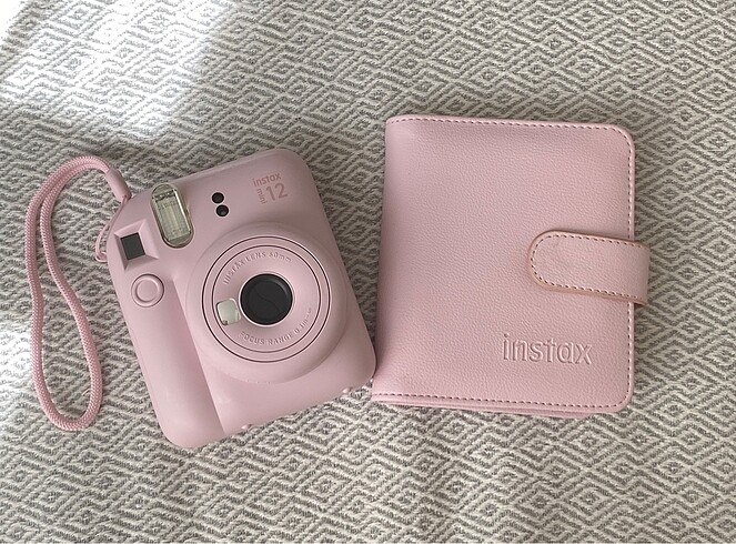 Diğer instax mini 12